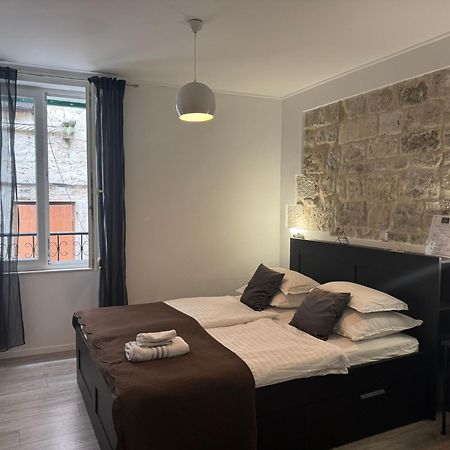 Palace Wall Residences Сплит Экстерьер фото